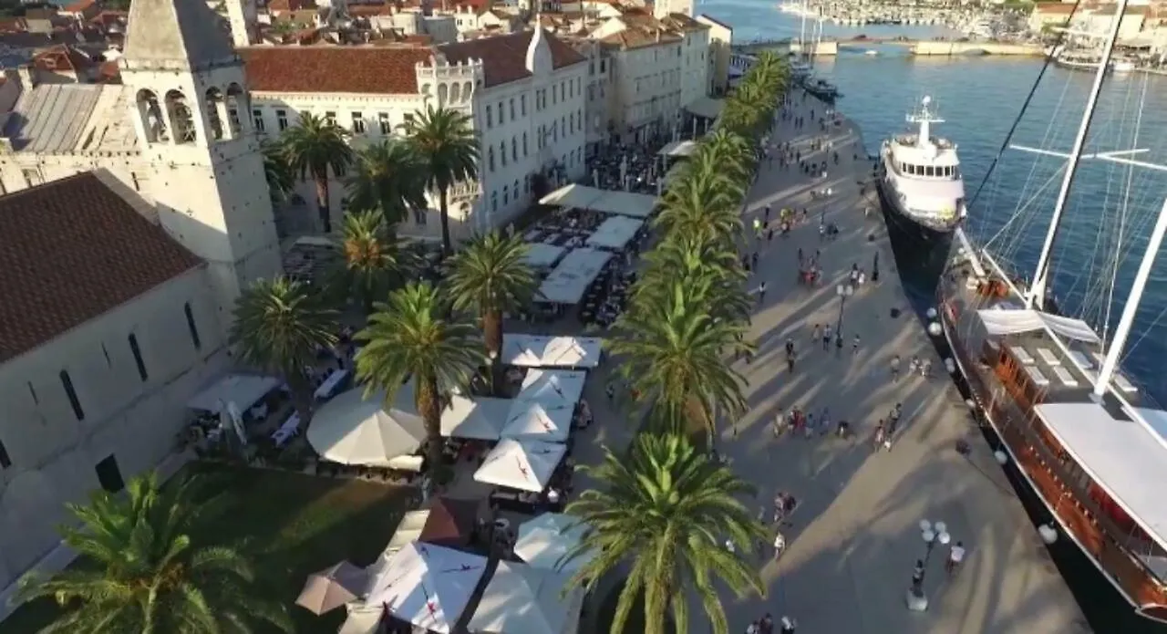 Towerhousesasso Trogir 3*,